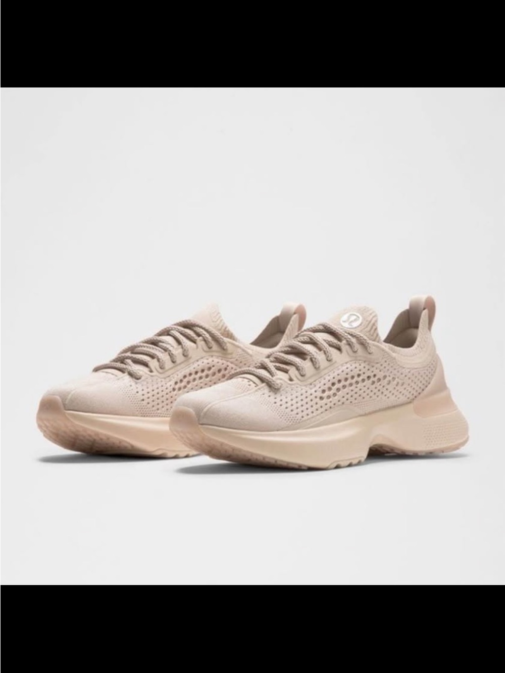 lululemon Chargefeel 3 Sneaker in Light Beige